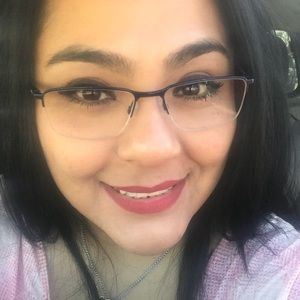 Meet your Posher, Veronica